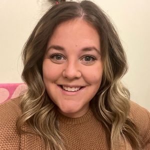 Meet your Posher, Sara